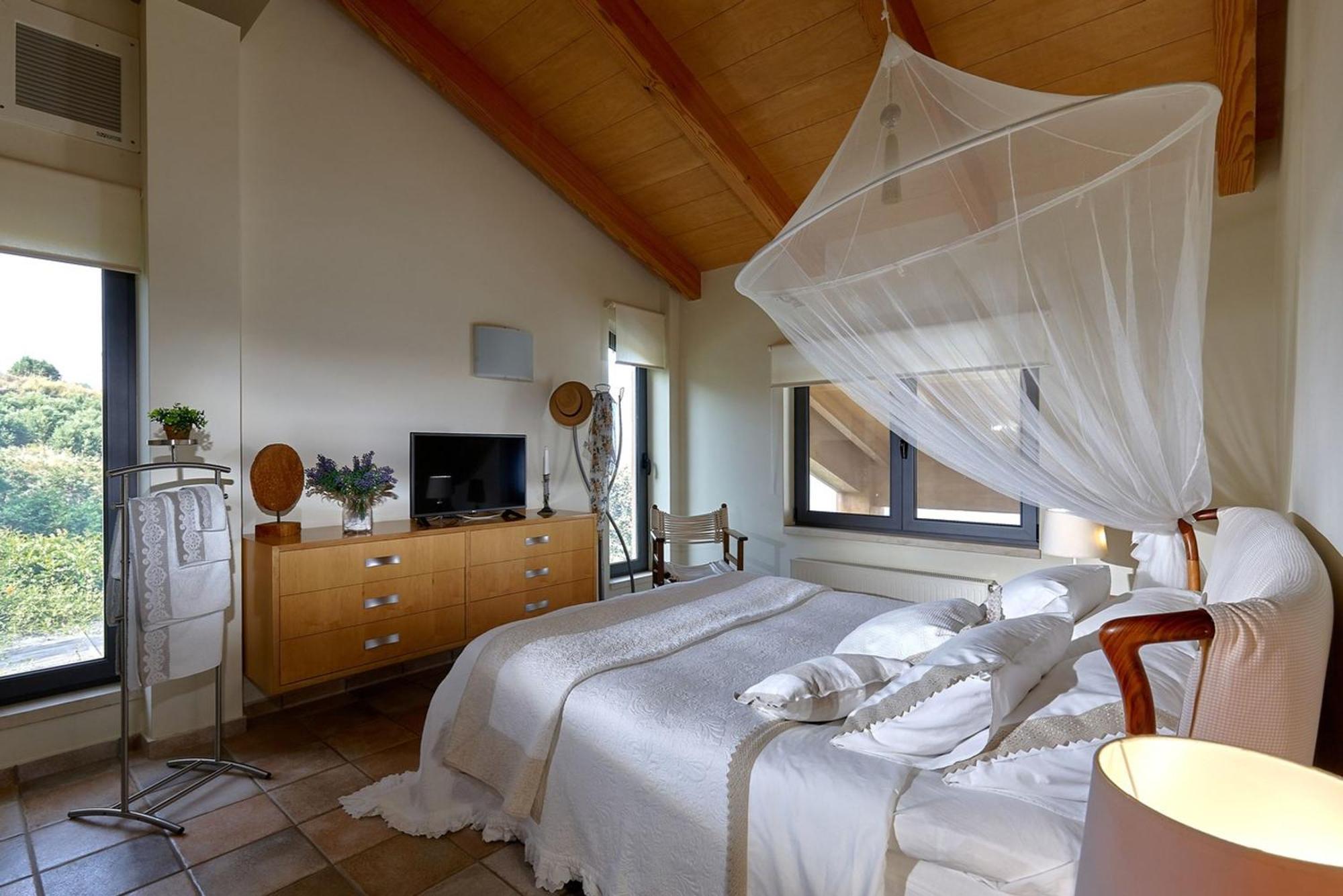 Villa Vollard With Amazing View Pool Heraklion  Екстер'єр фото