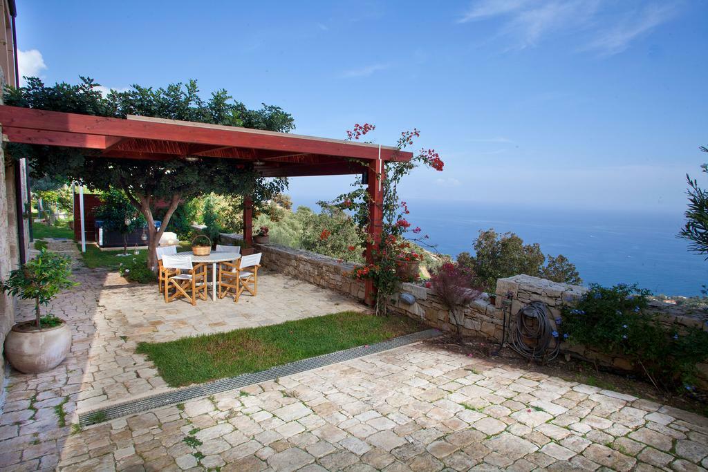 Villa Vollard With Amazing View Pool Heraklion  Екстер'єр фото